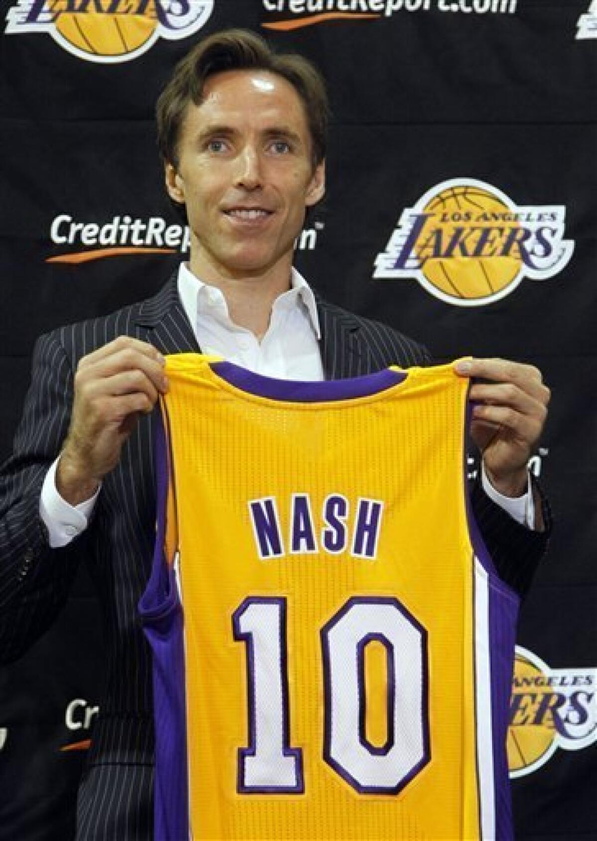 Steve Nash surprised to find himself with Lakers - The San Diego