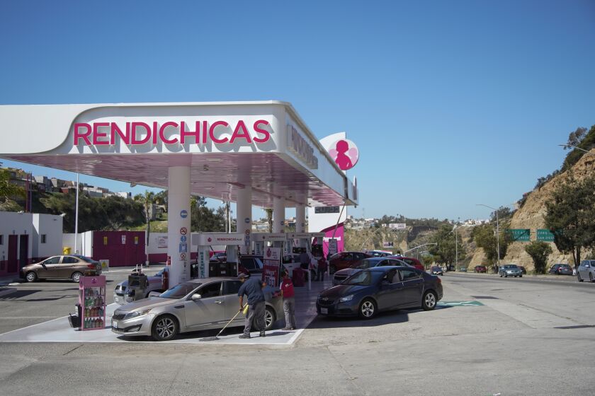 Tijuana, Baja California - March 23: The Rendichicas gasoline station in El Soler has seen a 6 percent increase in sales due to US citizens filling up. El Soler on Wednesday, March 23, 2022 in Tijuana, Baja California. (Alejandro Tamayo / The San Diego Union-Tribune)