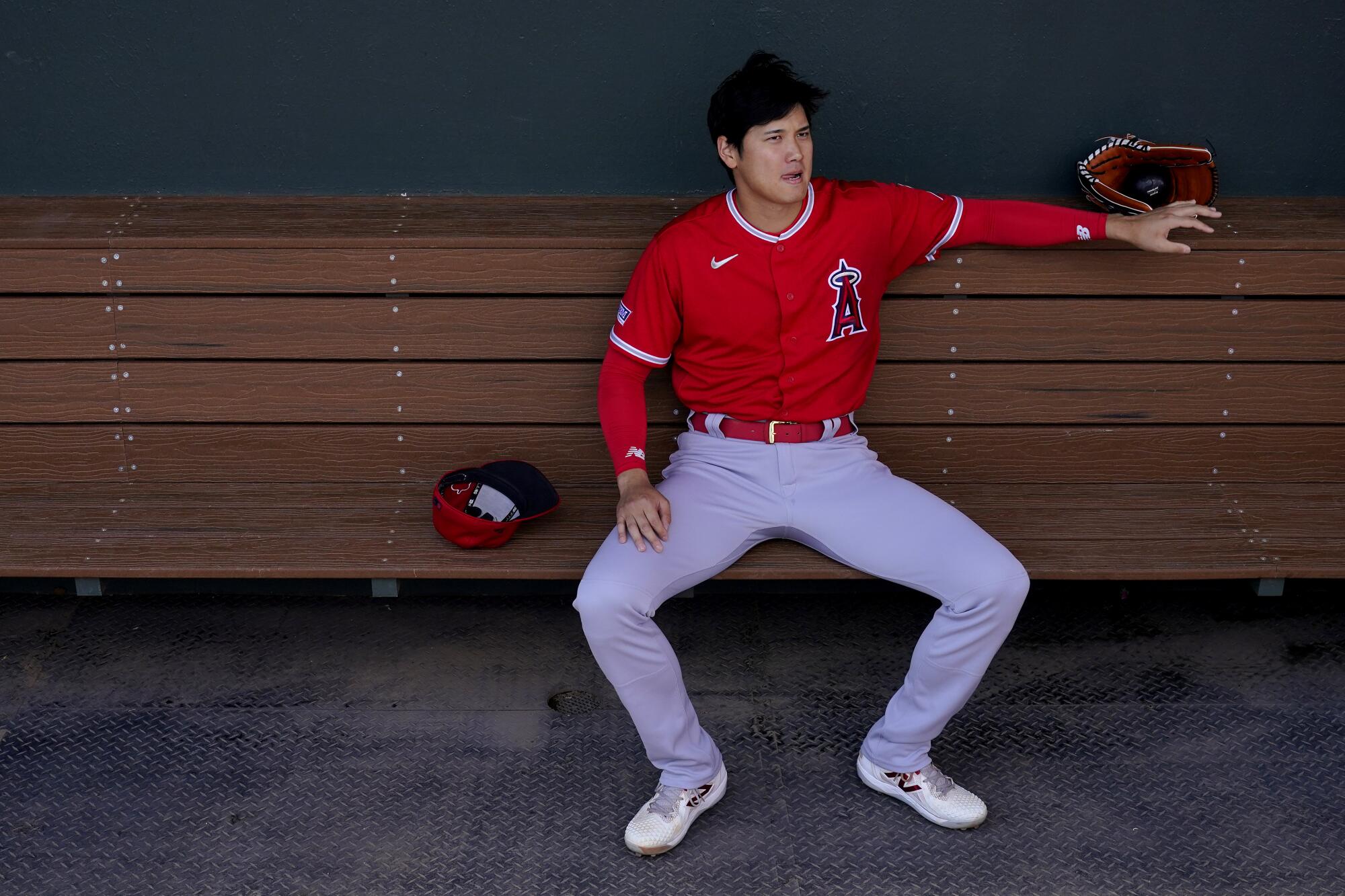 Angels' Shohei Ohtani has smooth first outing with pitch clock - Los  Angeles Times