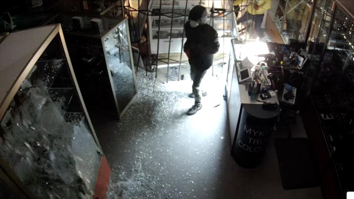 Arrests Made in “Shade Snatchers” Commercial Burglary Investigation.