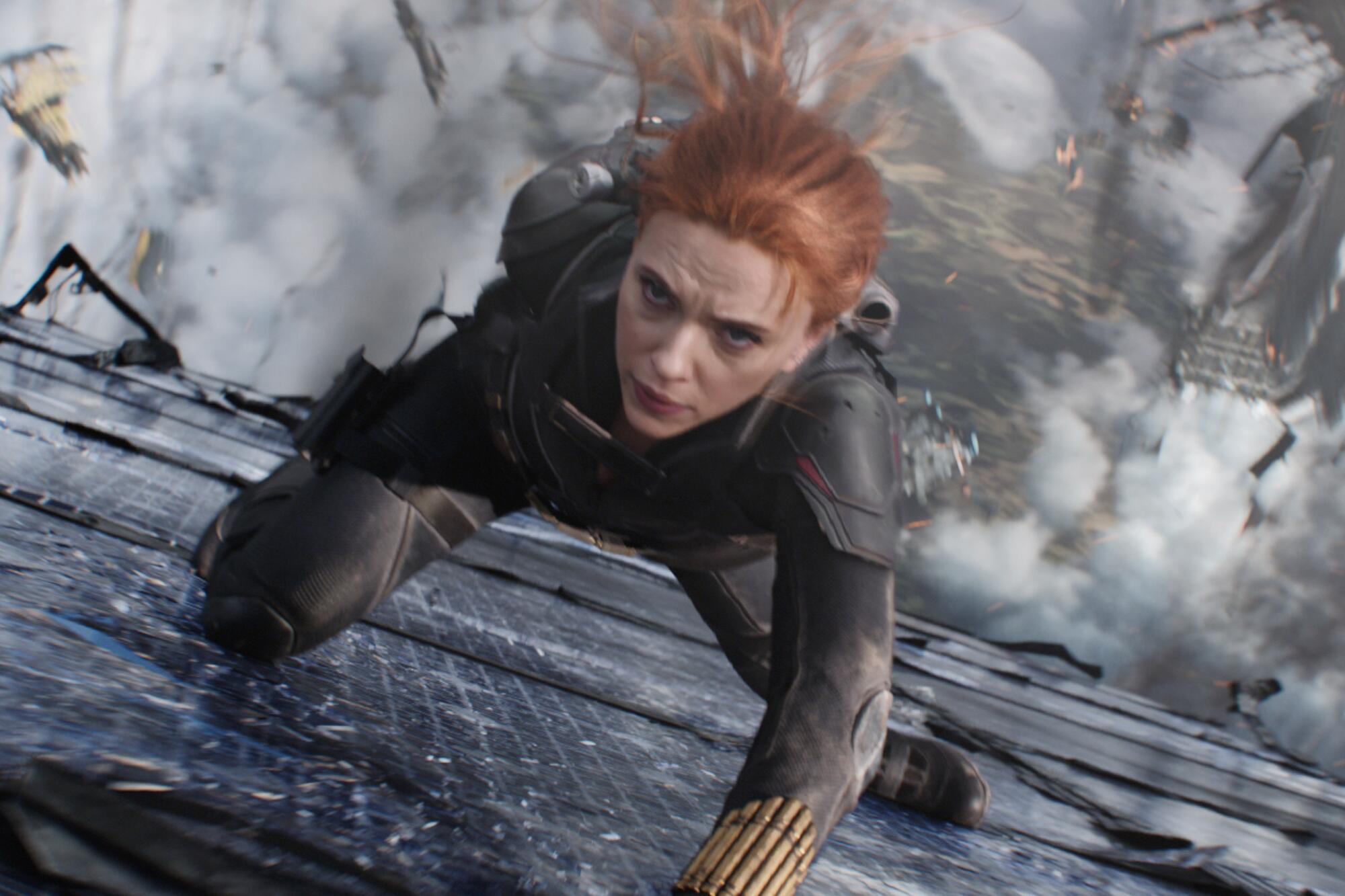 En esta imagen proporcionada por Marvel Studios Scarlett Johansson en una escena de "Black Widow". 