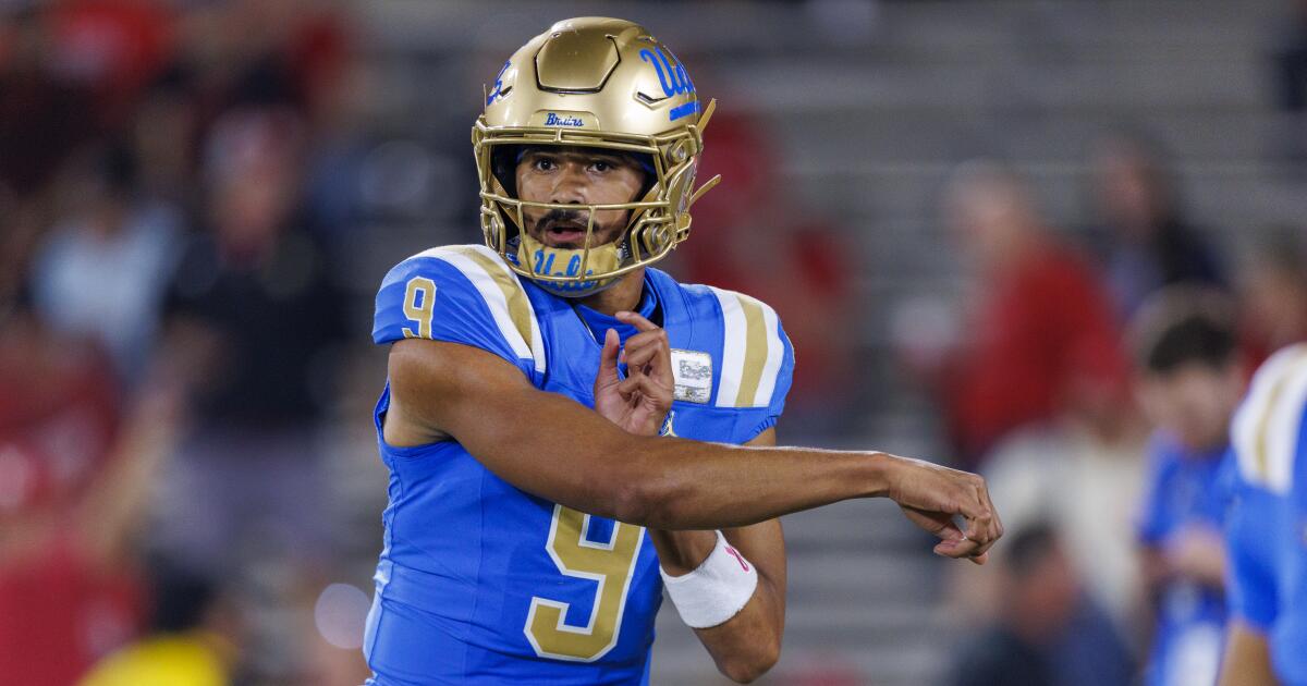 UCLA quarterback Nico Iamaleava expected to play against USC UCLA quarterback Nico Iamaleava expected to play against USC