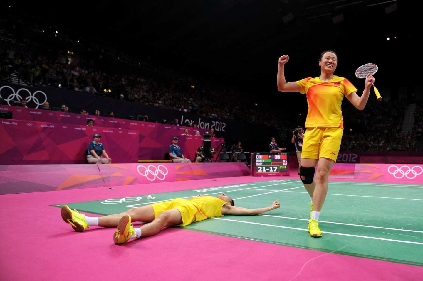 China gold in badminton