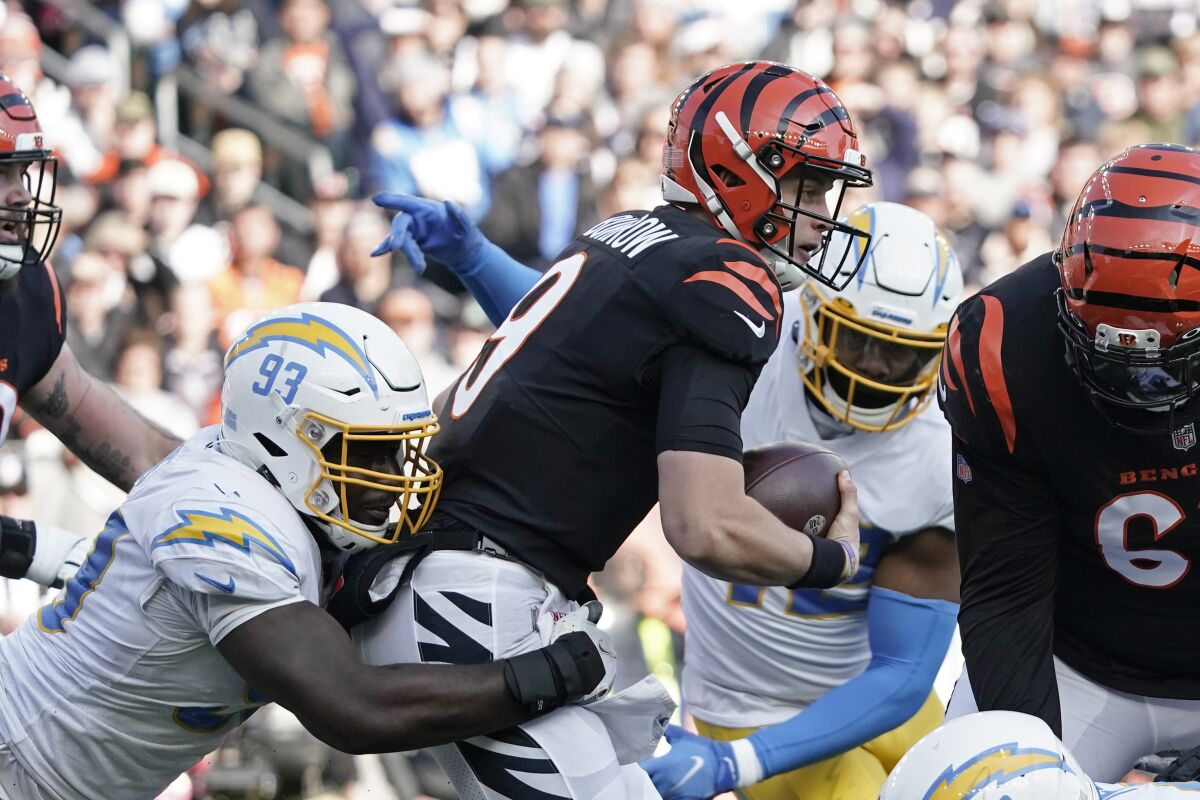 Bengals, 49ers seek footing in crowded playoff race - The San