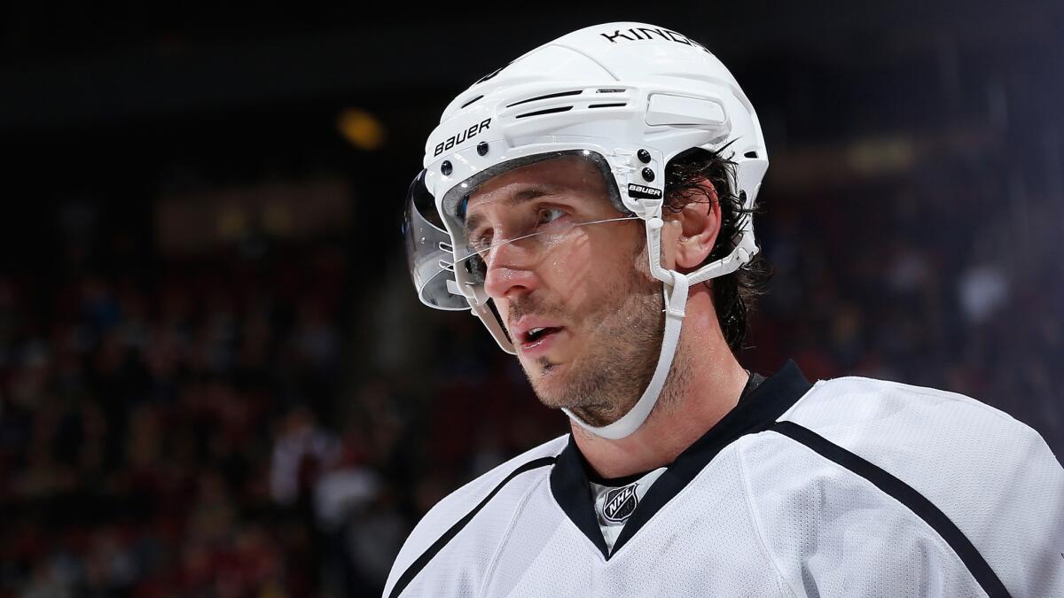 Kings center Mike Richards during a game against the Arizona Coyotes on Dec. 4.