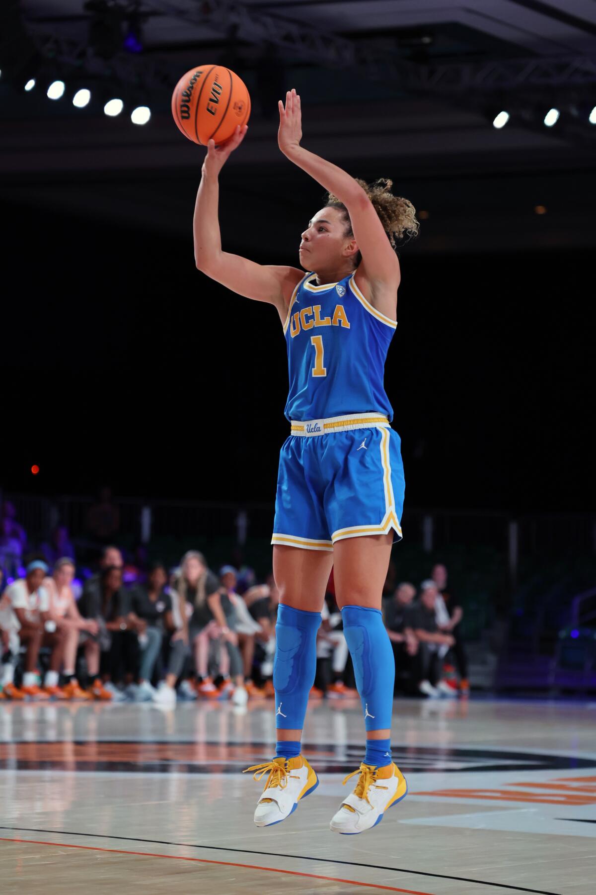  Kiki Rice shoots for UCLA.