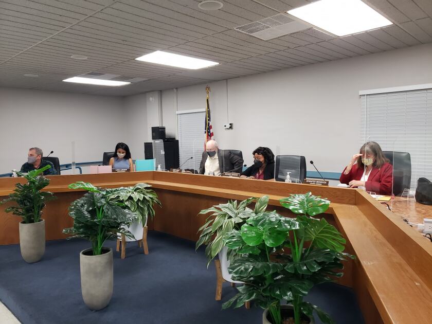 The Lemon Grove City Council, meeting Nov. 16, agreed to bring back its Community Advisory Commission.