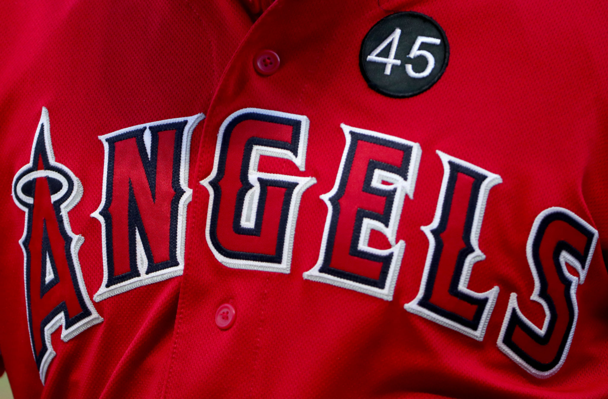 Charitybuzz: Los Angeles Angels Jersey Signed by Pitcher Tyler Skaggs