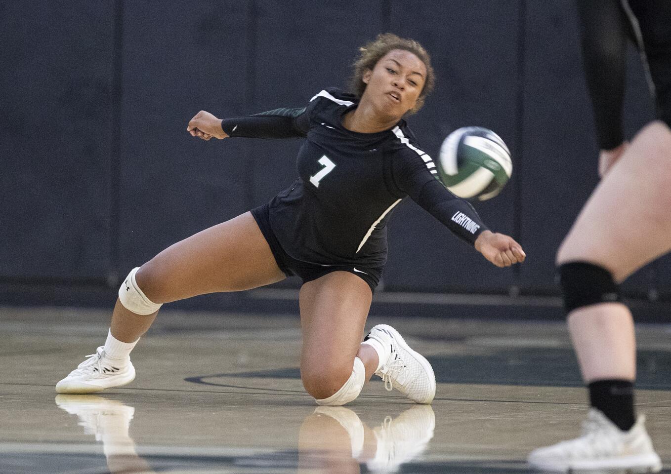 Photo gallery: Sage Hill vs. Trabuco Hills in girls’ volleyball