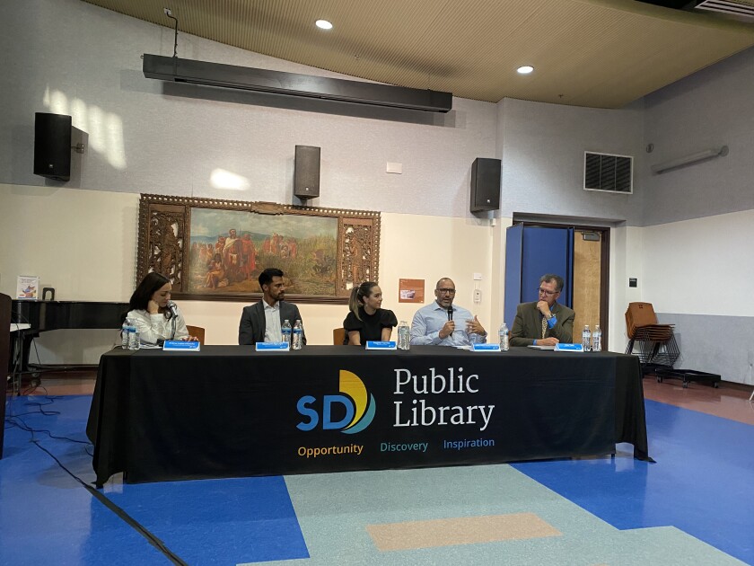 Andrea Lopez-Villafana, Saddam Aguayo, Regina Yurrita, Juan Pablo Pardo-Guerra (with microphone) and Jose Ysea