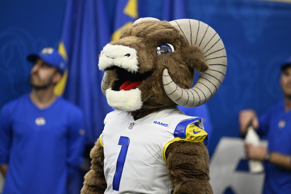 The Los Angeles Rams mascot stands on the sidelines 
