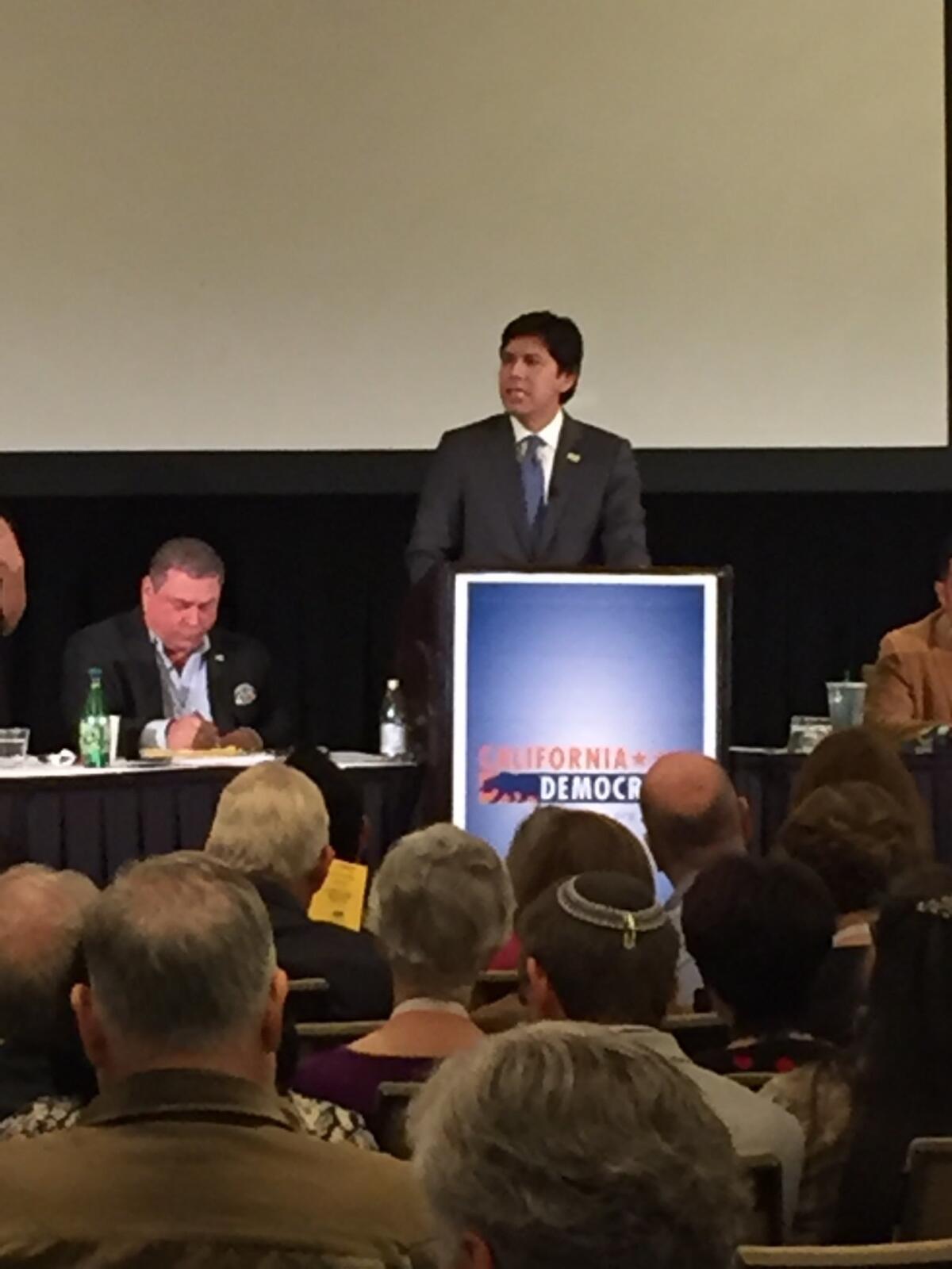 Senate President Pro Tem Kevin de León (D-Los Angeles) speaks Saturday at the state Democratic Party’s Executive Board meeting.
