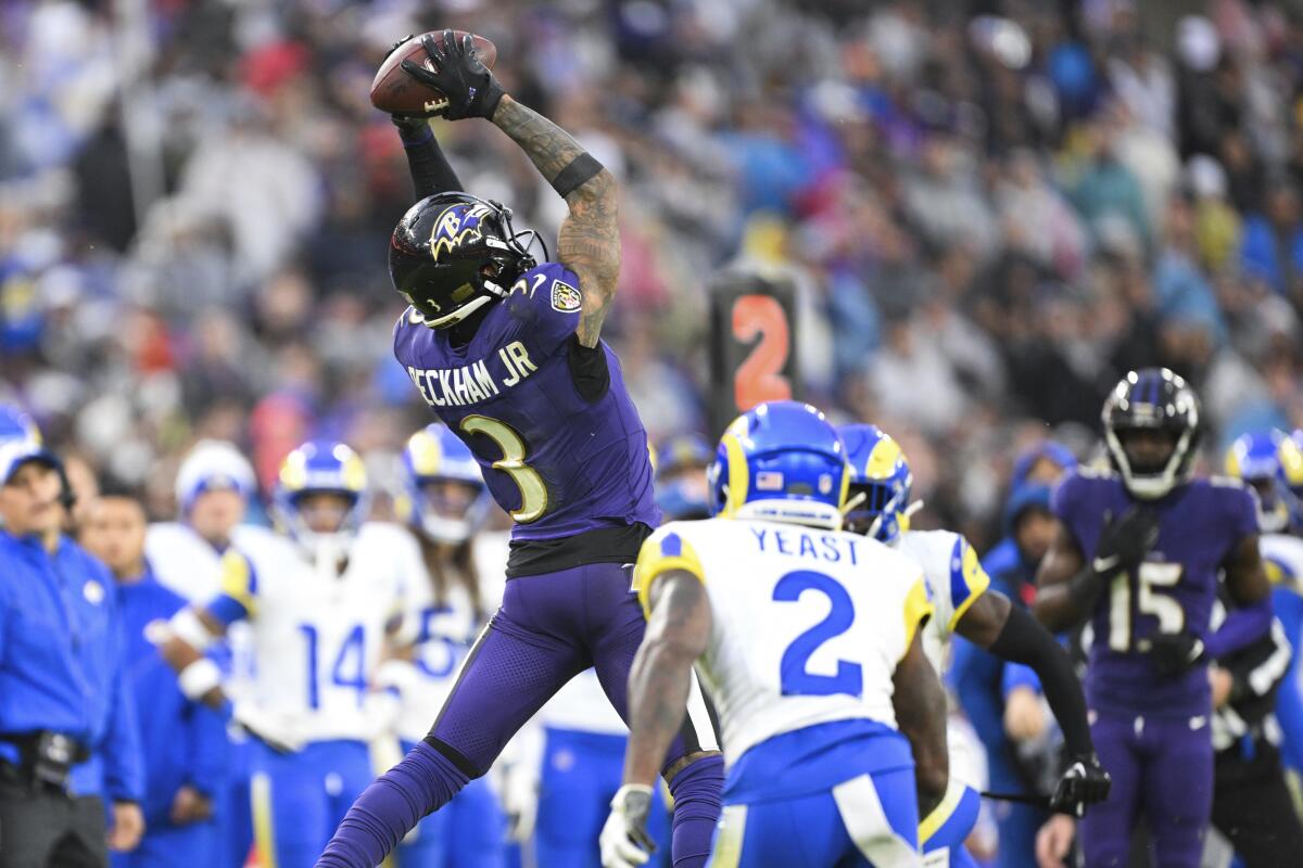  Ravens wide receiver Odell Beckham Jr. (3) catches the ball against Rams safety Russ Yeast (2).