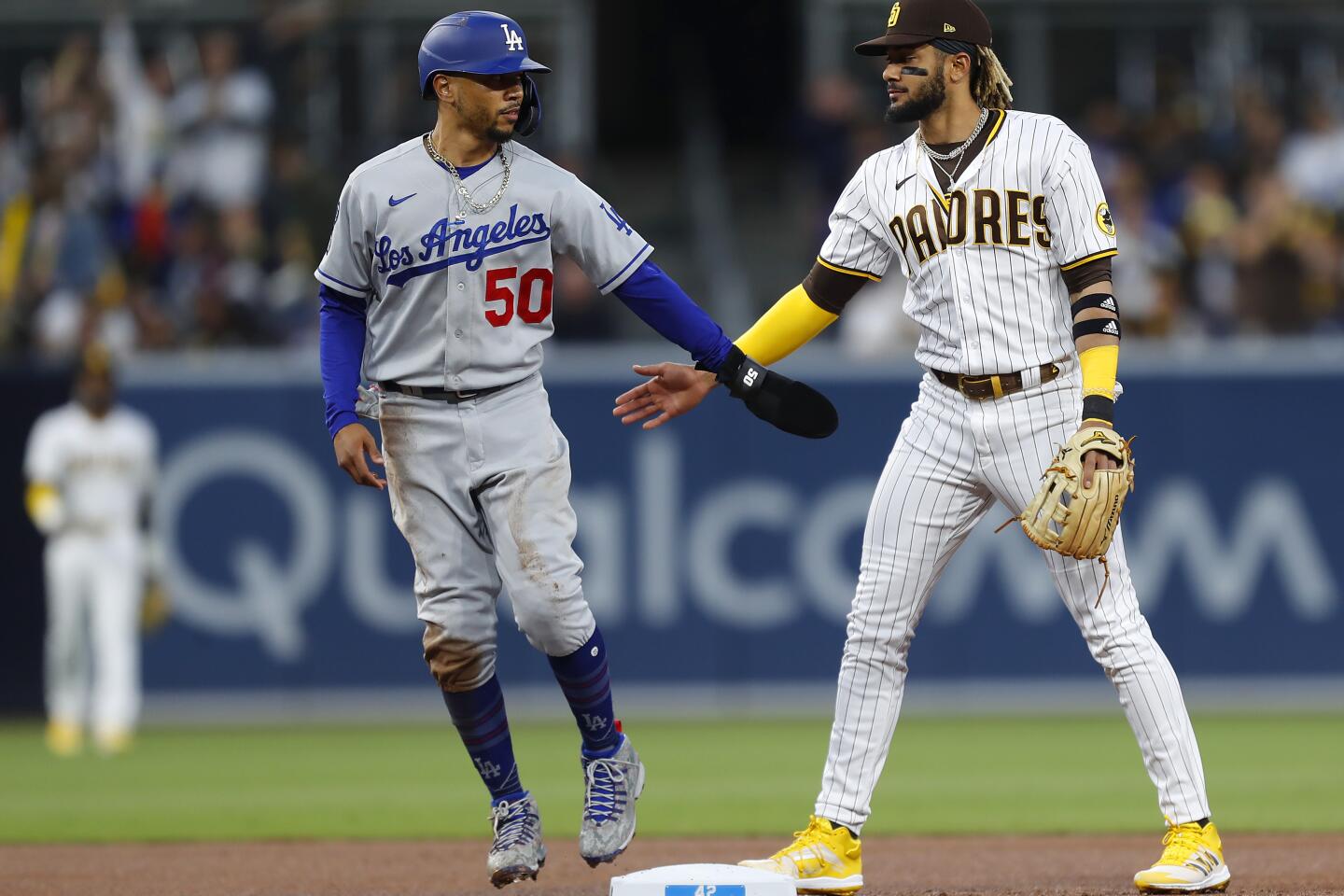 Scenes from Petco Park as the Padres topple the Dodgers, clinch a spot in  the NLCS - The San Diego Union-Tribune