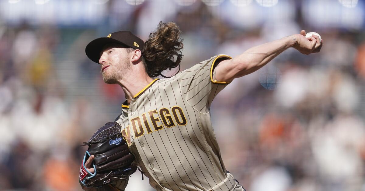 Padres Daily: Hader to the rescue, positive signs, Cosgrove keeps