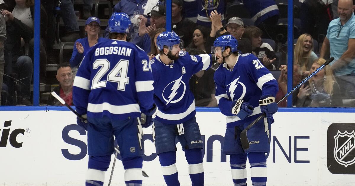 Victor Hedman back in Lightning lineup after special delivery