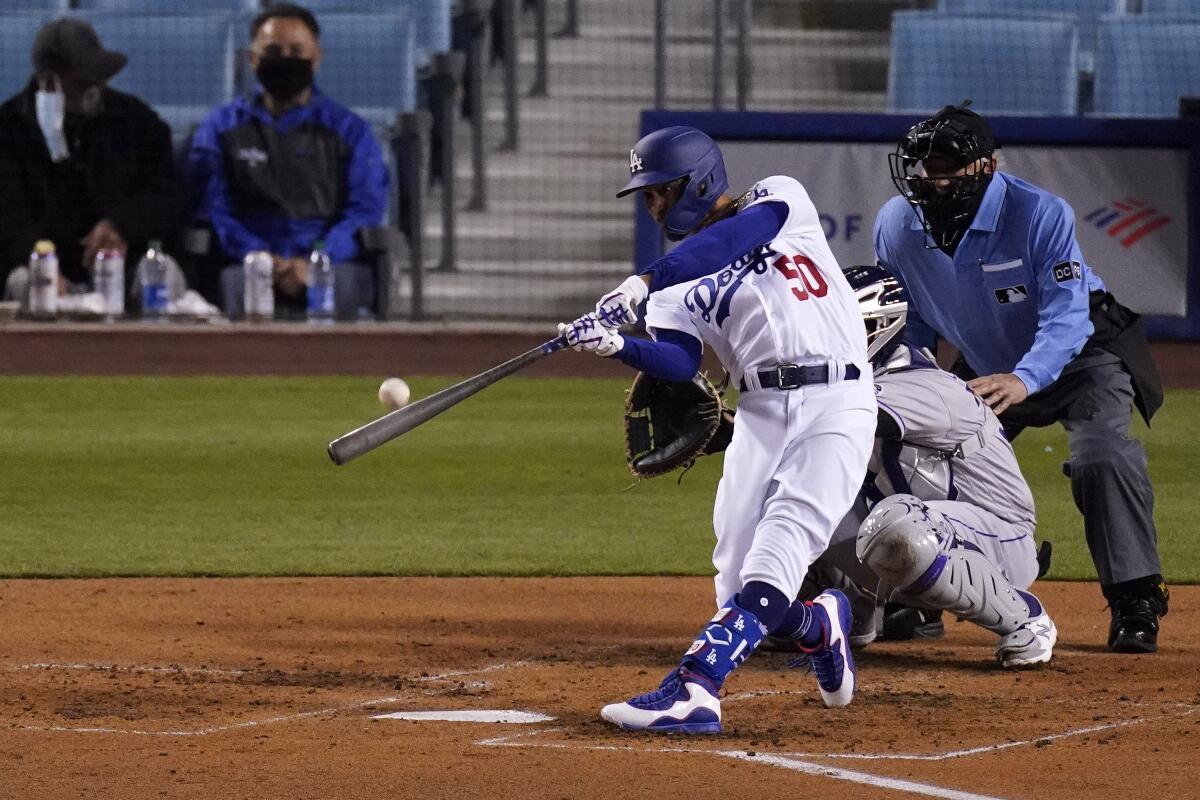 Mookie Betts returns, helps power Dodgers to win over Rockies - Los Angeles Times