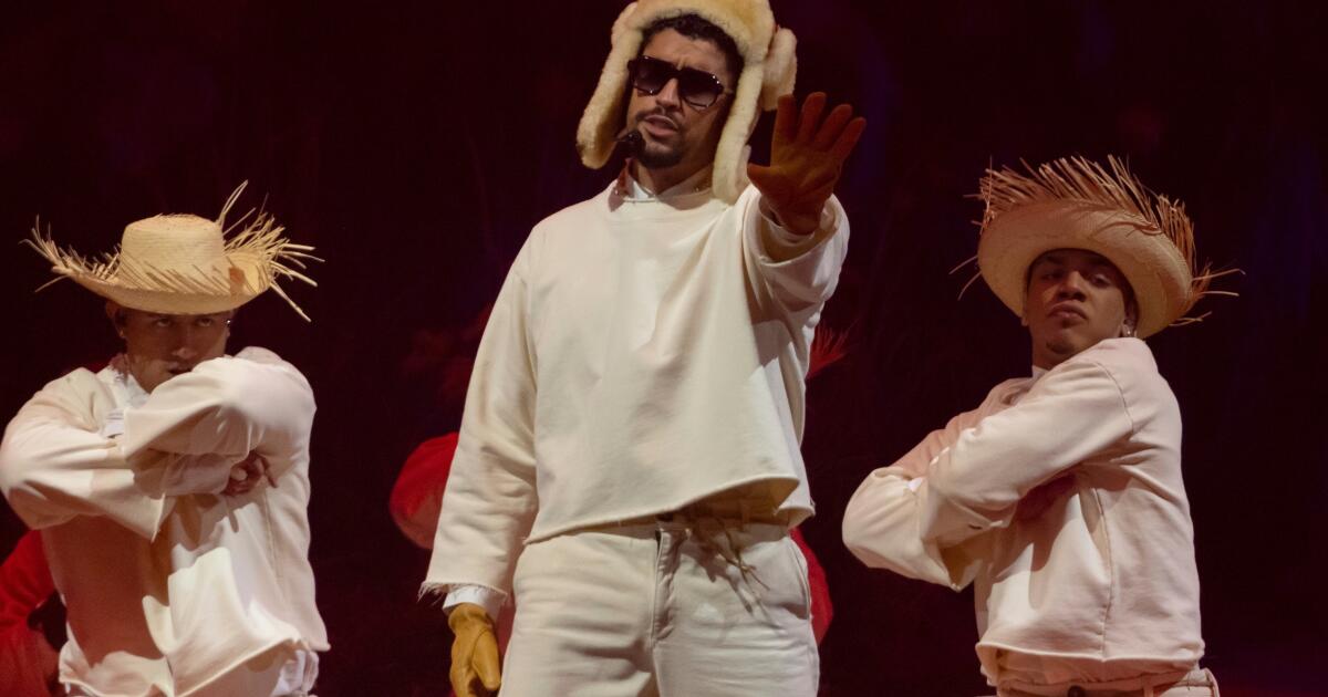 Bad Bunny lleva a Puerto Rico al mundo, desde su histórica residencia hasta el Super Bowl