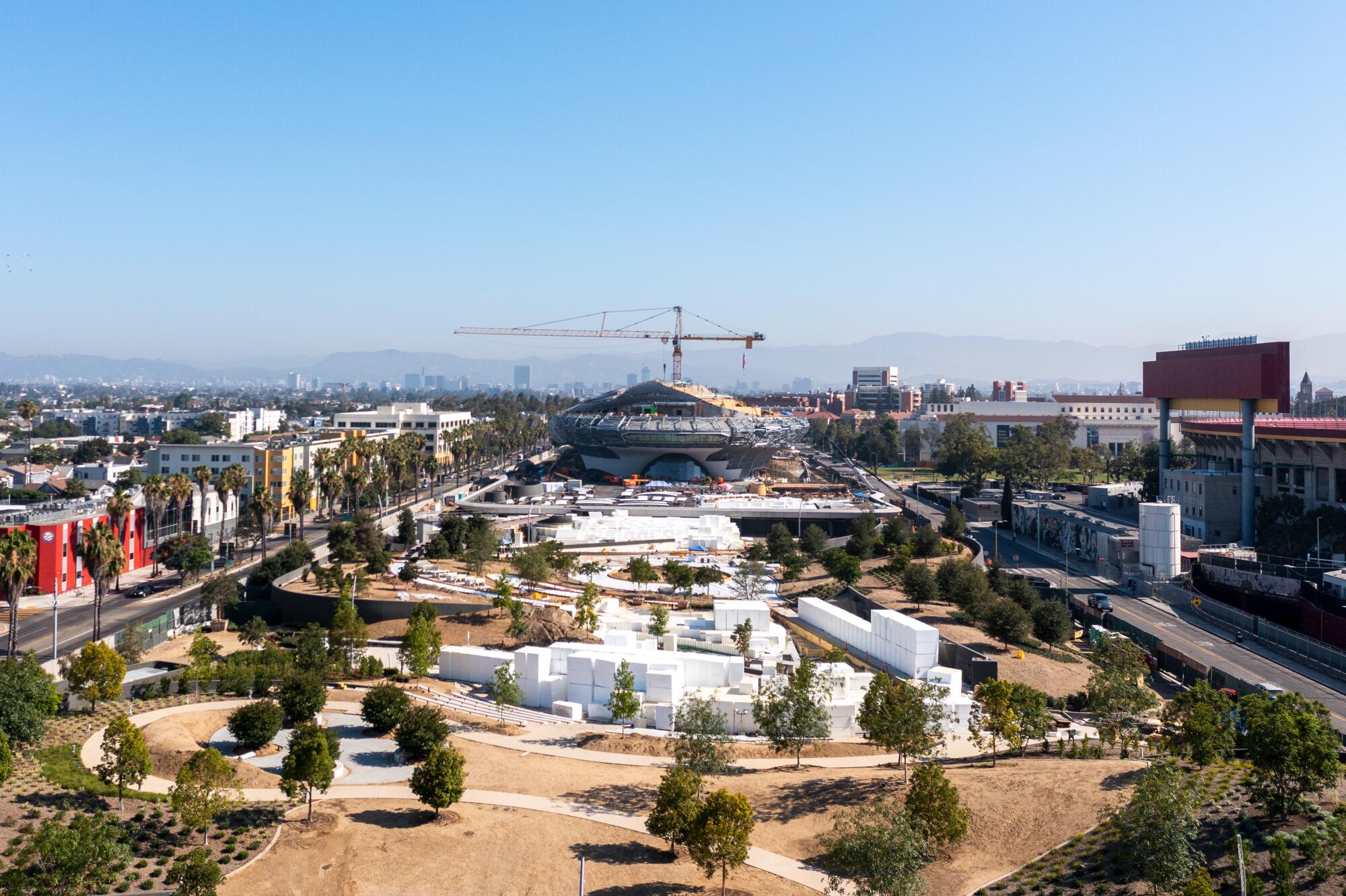 Lucas Museum park and building construction.