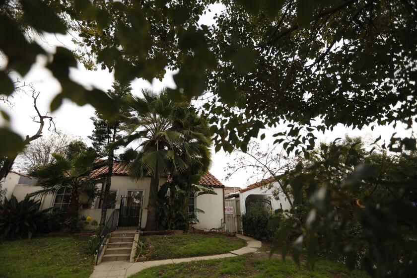 LOS ANGELES, CA - FEBRUARY 1, 2019 - - The home where Geoff Garland and Kandice Kay Cuellar were murdered at 3170 Glenmanor Place in Atwater Village. Garland, who was living within the homeless community along the Los Angeles River, was murdered in a love triangle. Cuellar's boyfriend, Eric Krause, murdered the couple and committed suicide shortly after. The photograph was taken on February 1, 2019. (Genaro Molina/Los Angeles Times)