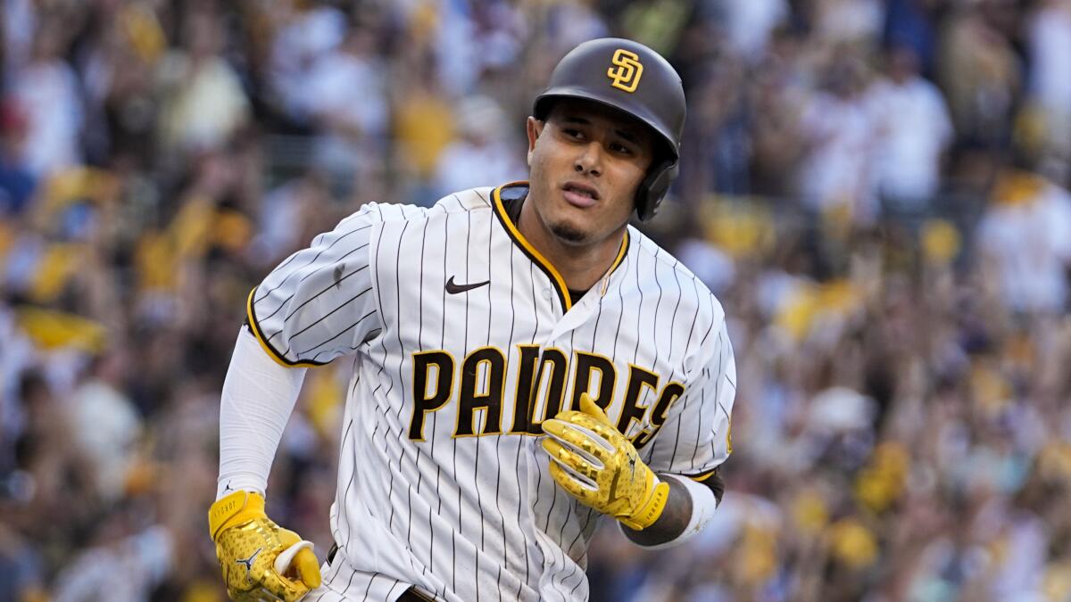 Manny Machado leads Padres, NL MVP race and chases milestones