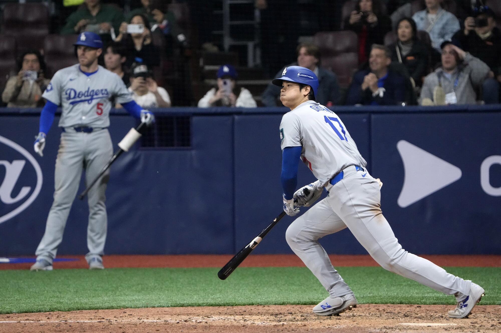 Shohei Ohtani smacks an RBI single for the Dodgers.