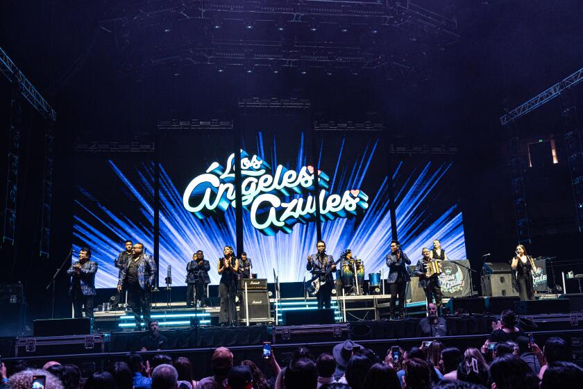 Los Angeles Azules inciaron su gira por Calfornia, pero regresarán en la segunda parte del tour "El Amor de mi Vida Tour" por varias ciudades de este estado con un cierre en Los Ángeles.