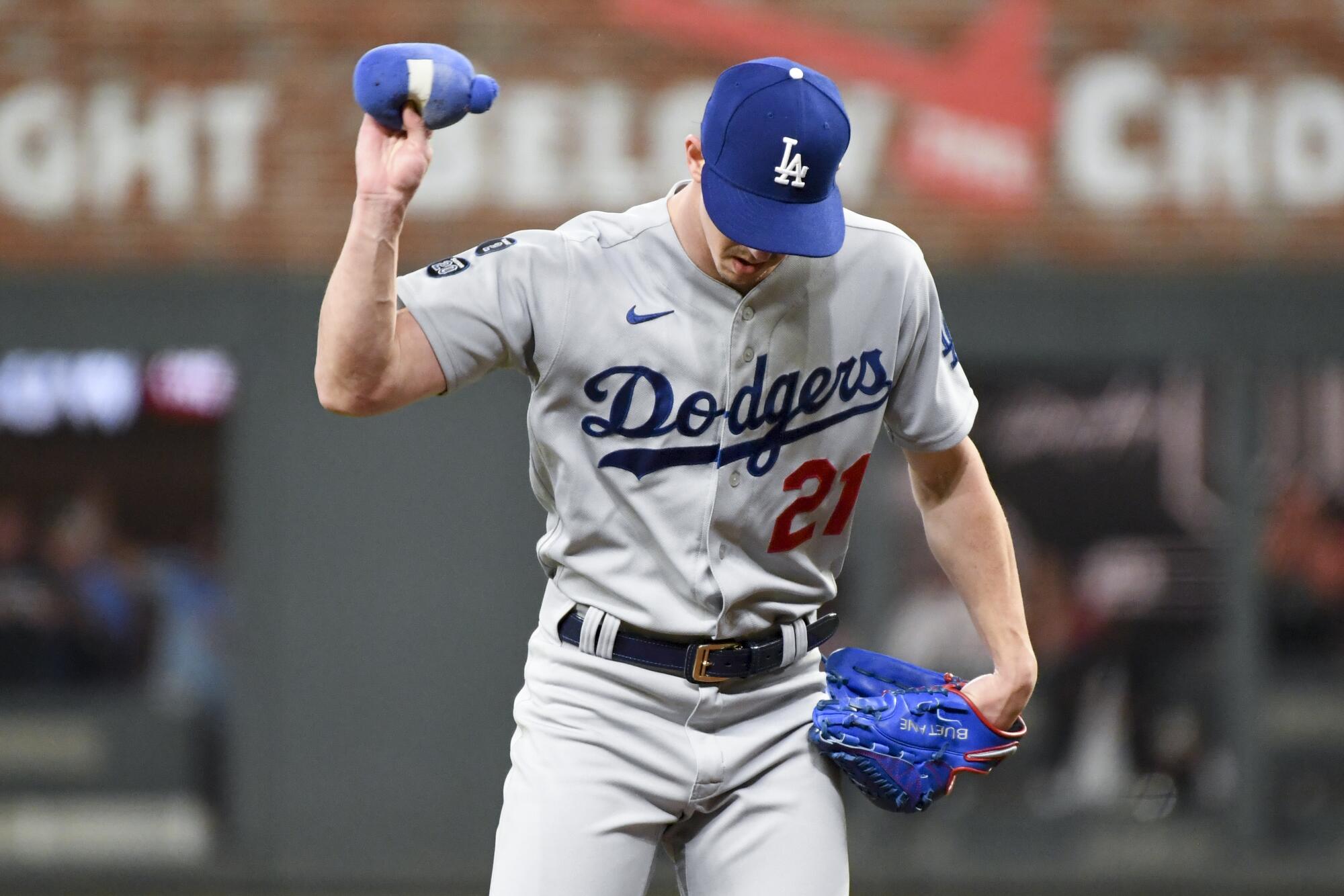 Photo: 2021 NLCS Los Angeles Dodgers vs Atlanta Braves in Atlanta -  ATL20211023407 