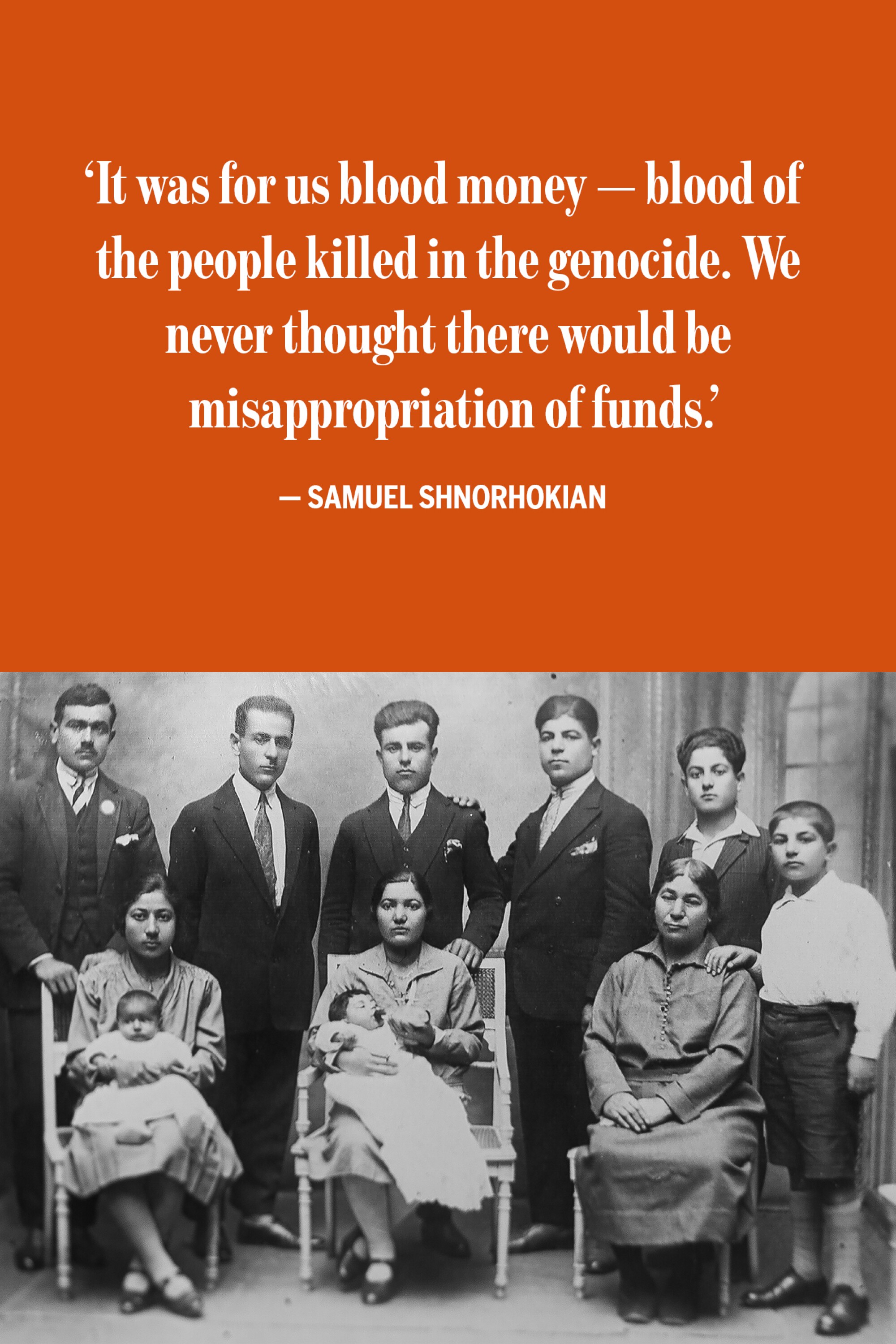 Family portrait of 11 people posing for a photo.