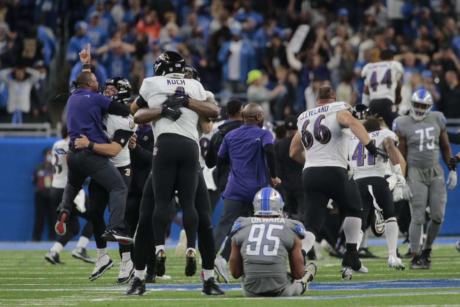 A fan had Justin Tucker sign this photo. 61 yards for the win