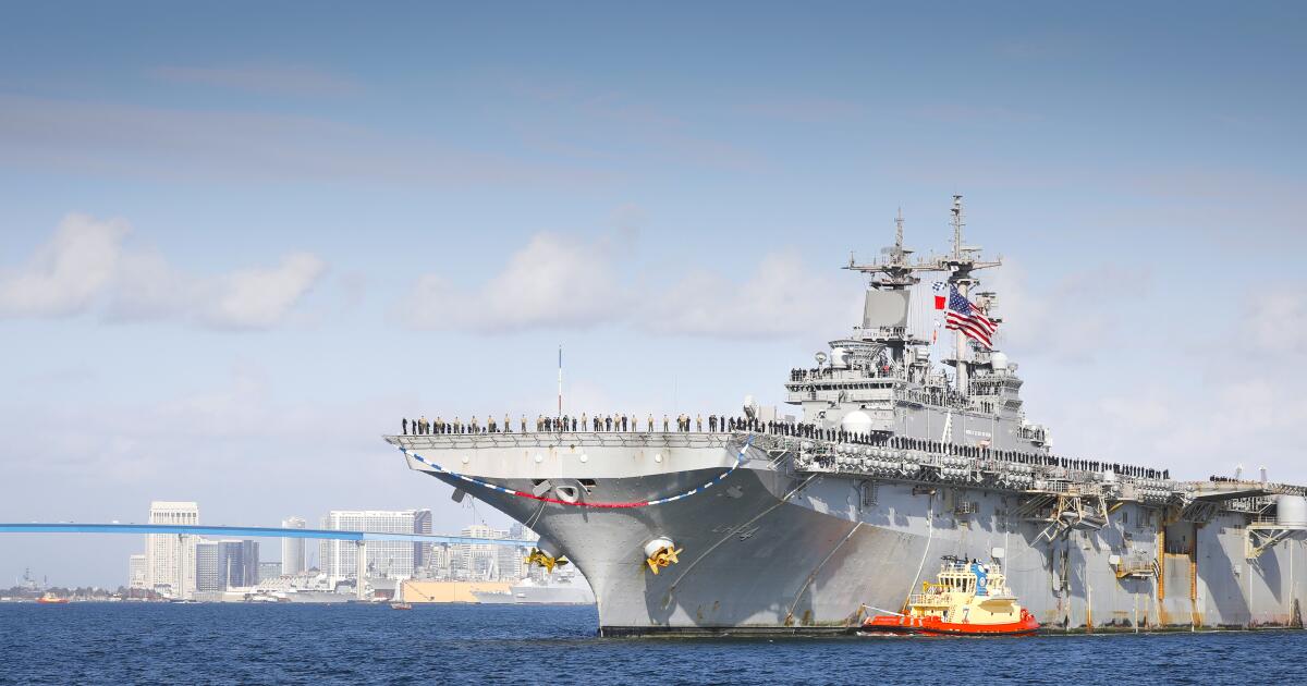 Mechanical problems force USS Boxer to return from deployment 10 days after it sailed out of San Diego Bay