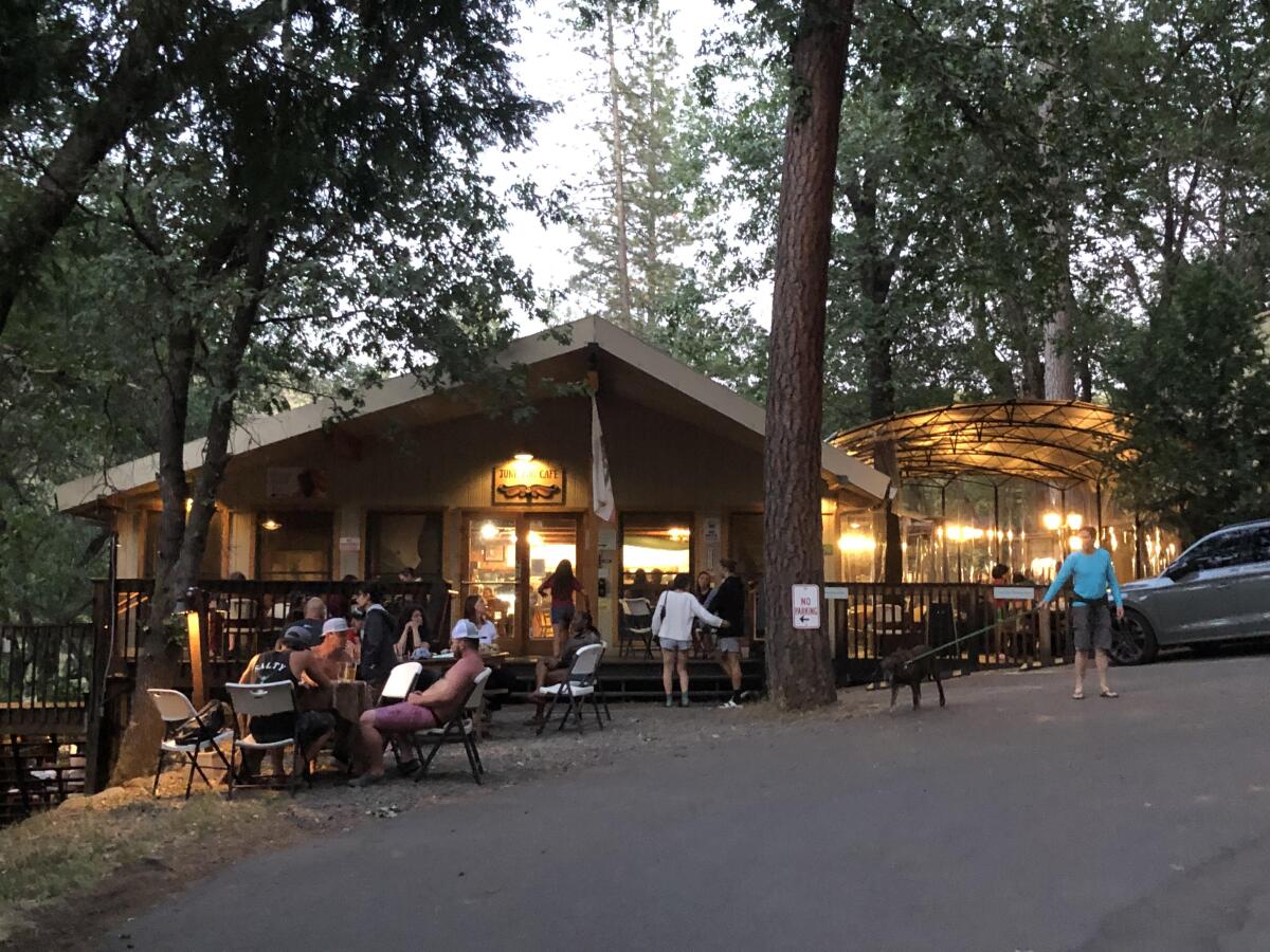 Government shutdown concerns businesses around national parks