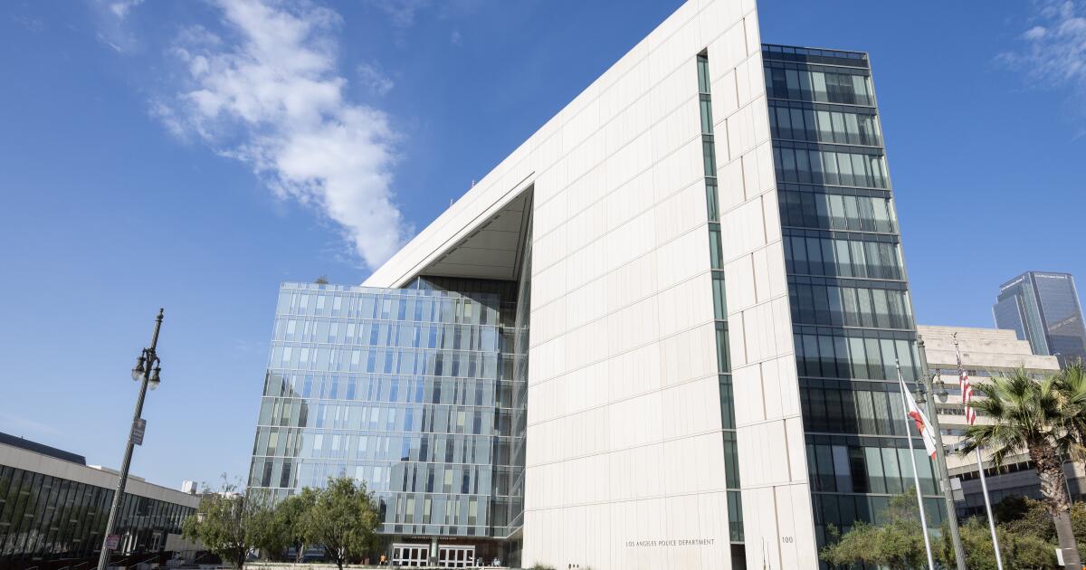 Les officiers appelés ont eu de sérieux problèmes au centre de formation aux armes ; LAPD a payé, le jury a conclu