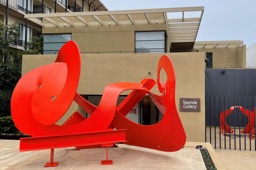 An installation by Mark di Suvero at the Tasende Gallery.
