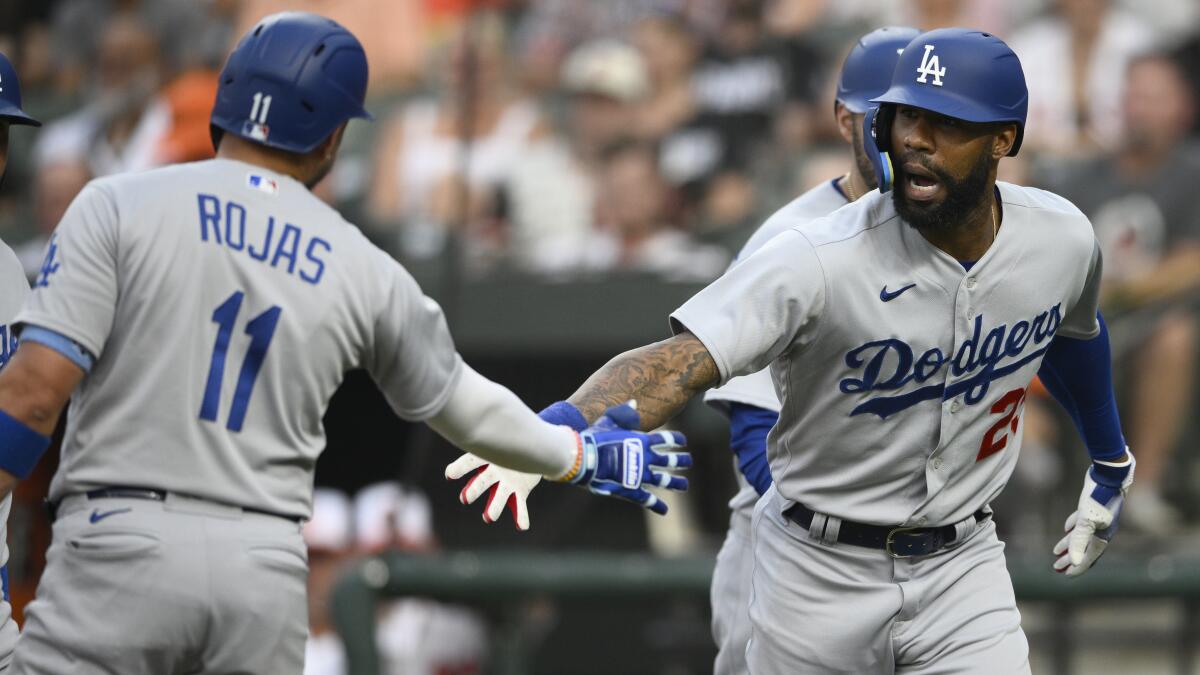 Family ties almost led Dodgers' Jason Heyward to UCLA - Los Angeles Times