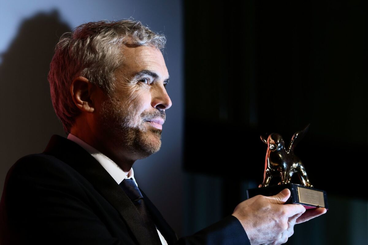 Director Alfonso Cuaron ganador de El Golden Lion a la Mejor Película por "Roma" en el 75th Venice Film Festival of Venezia.