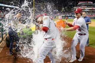 Hicks empuja 4; Orioles sufren pero se imponen a Rays - San Diego