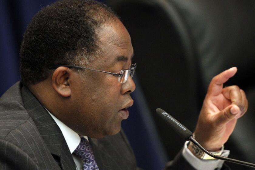 L.A. County Supervisor Mark Ridley-Thomas endorsed Wendy Greuel in the Los Angeles mayoral race on Sunday.