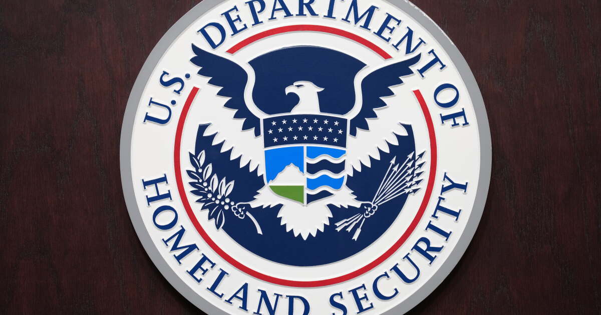 Homeland Security grants temporary deportation reprieve for more than 100K Ukrainians and Sudanese - BERITAJA