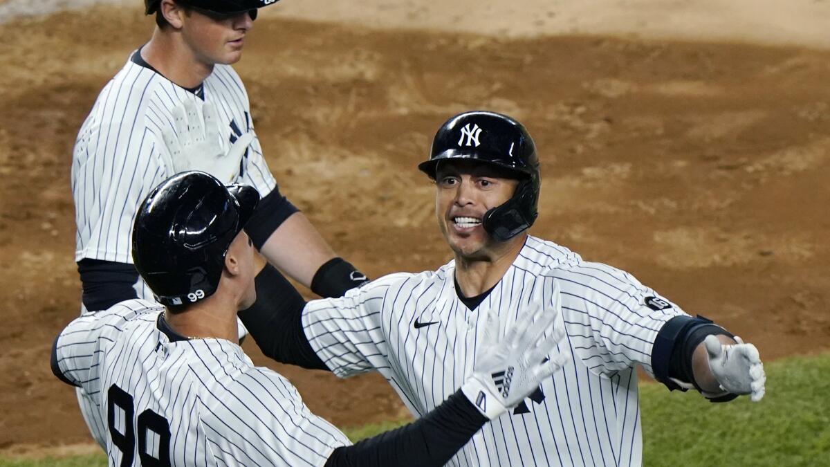 Giancarlo Stanton launches walk-off HR, caps New York Yankees comeback