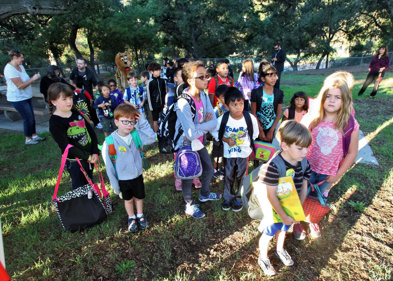 Photo Gallery: Walk to School Day at Lincoln Elementary School in La Crescenta