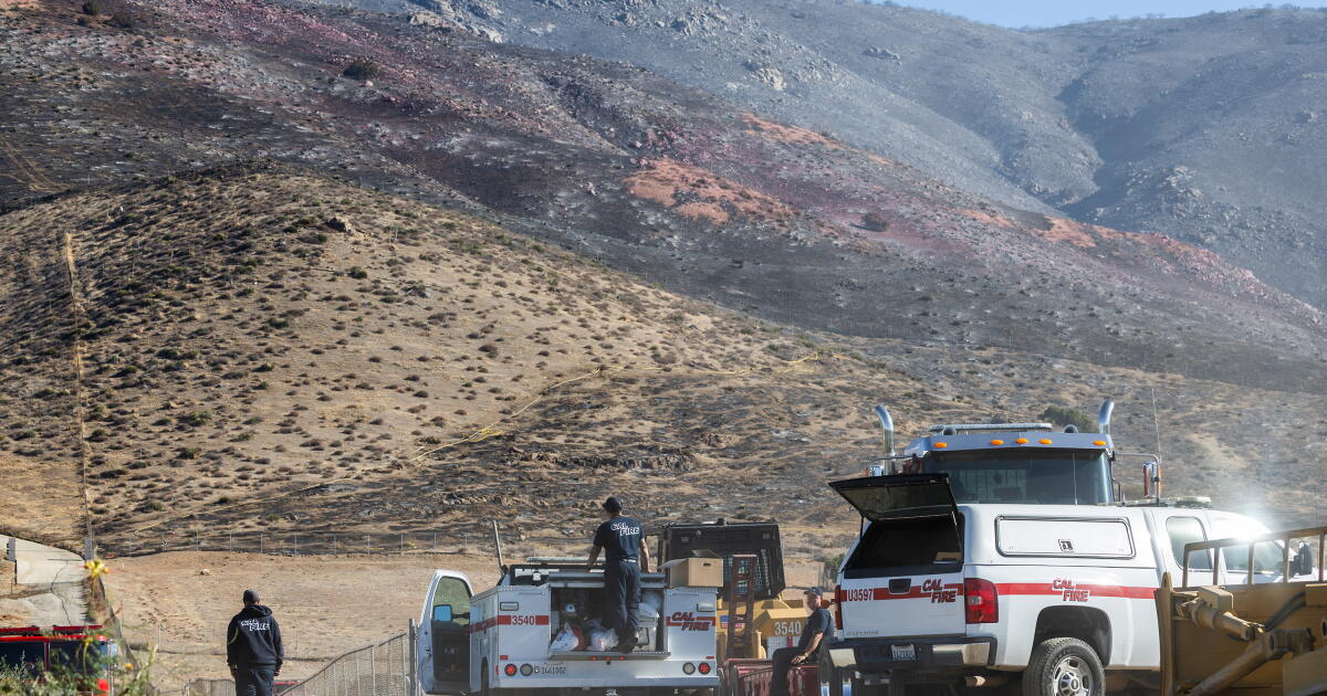 Hawk Extreme Fire Crews battle Hawk fire, King fire in Los Angeles County - Los Angeles Times