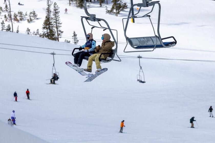 Mammoth Lakes, CA - March 15: Skiers and snowboarders take to the slopes at Mammoth Mountain on Friday, March 15, 2024 in Mammoth Lakes, CA. (Brian van der Brug / Los Angeles Times)