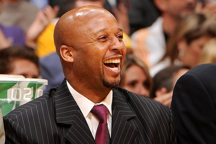 Brian Shaw met with the Clippers' front office at the team's facility.