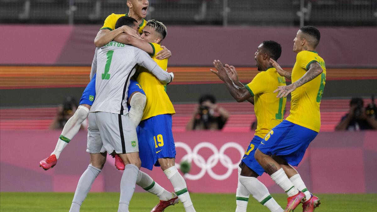 With penalty kick, Brazil wins first soccer Olympic gold