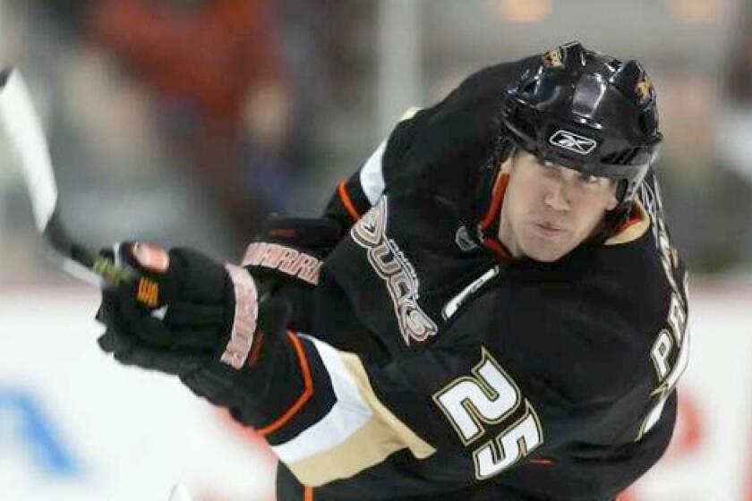 Word that former Duck defenseman Chris Pronger would not play again drew praise from his former teammate Ryan Getzlaf, who said he held his teammates accountable and made the Ducks a better team.