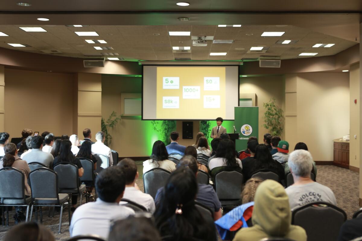 Founder Dylan Jin-Ngo speaks at the Youth Investors Corp. awards ceremony.