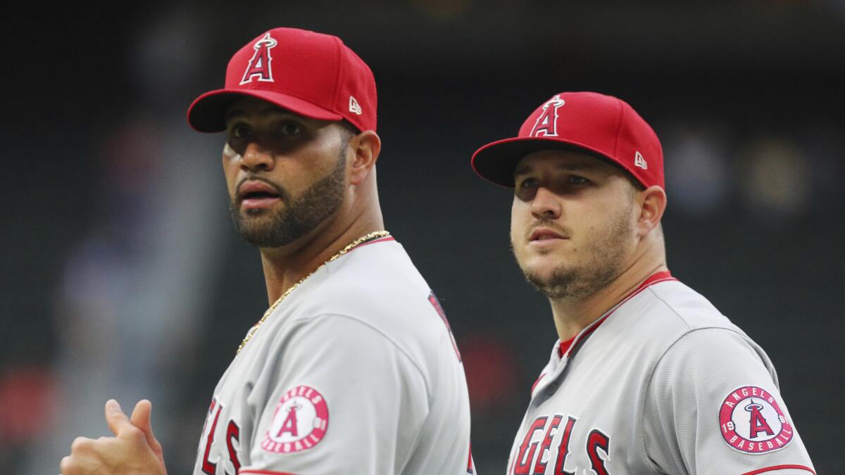 Albert Pujols 'blessed' to be on Dodgers, working toward title - Los  Angeles Times