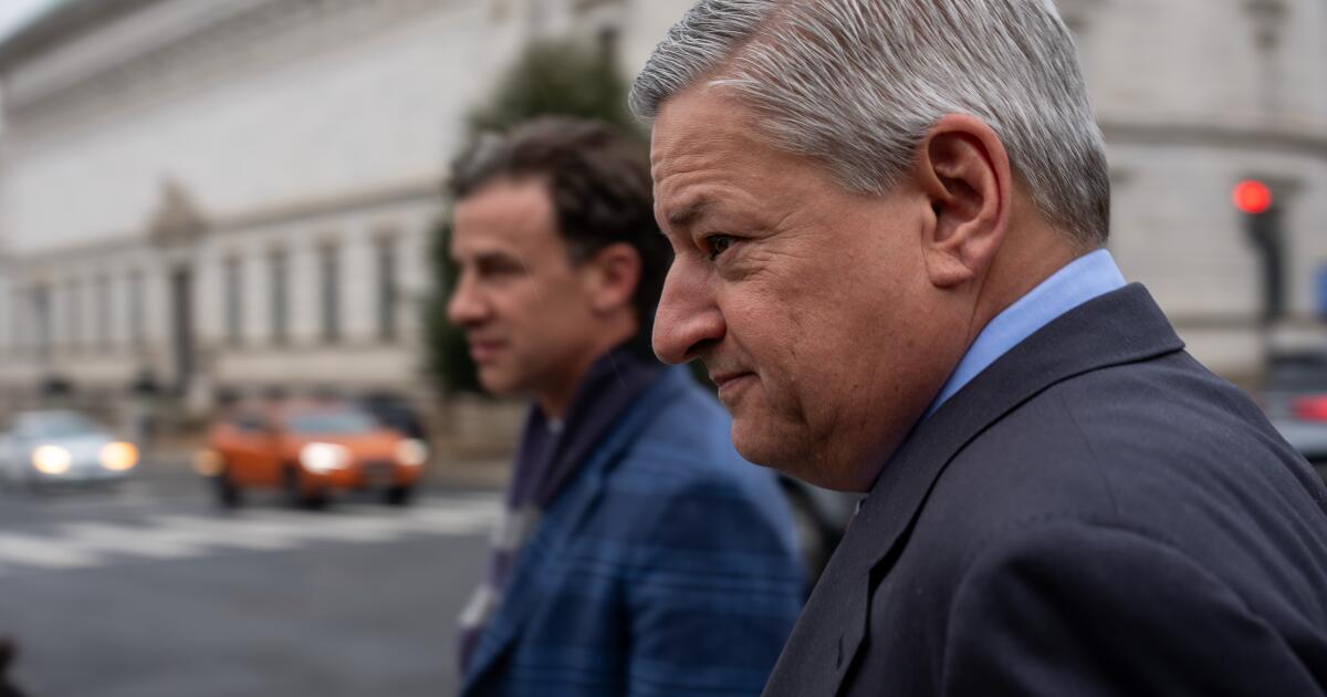 Netflix sai do leilão da Warner Bros. para reivindicar prêmio