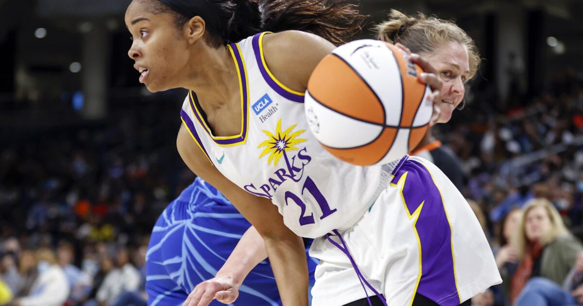 LOS ANGELES, CA - JUNE 9: Los Angeles Sparks guard Jordin Canada